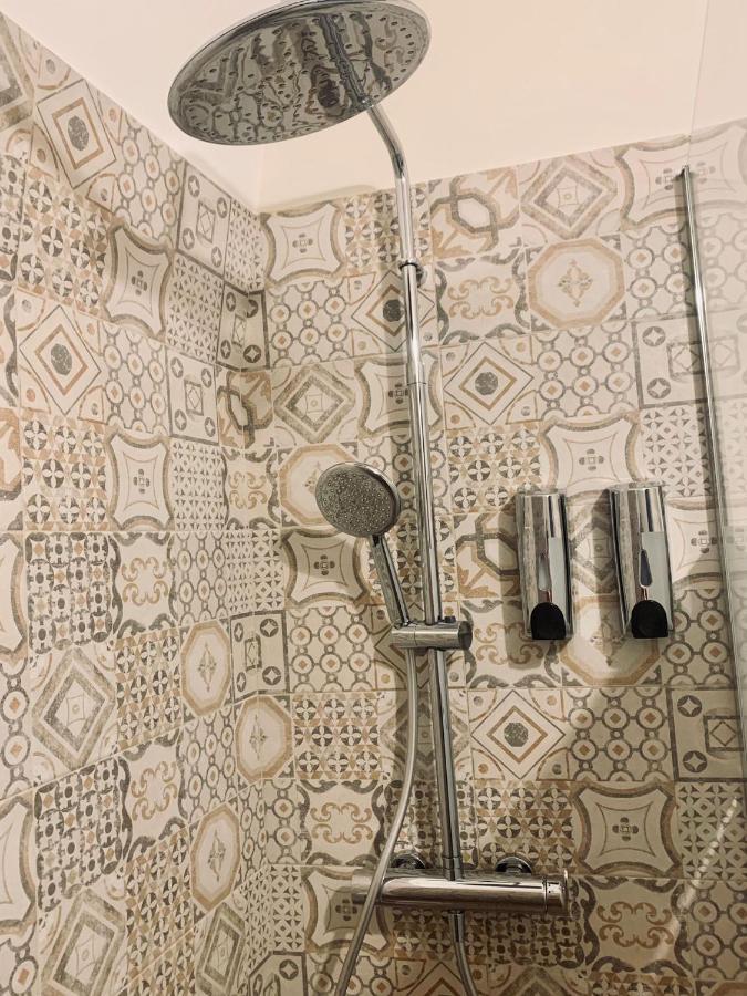 צ'לייה מספיקה Bosa Home B&B מראה חיצוני תמונה